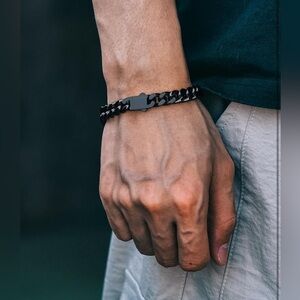 NWOT Men’s Braided Bracelet